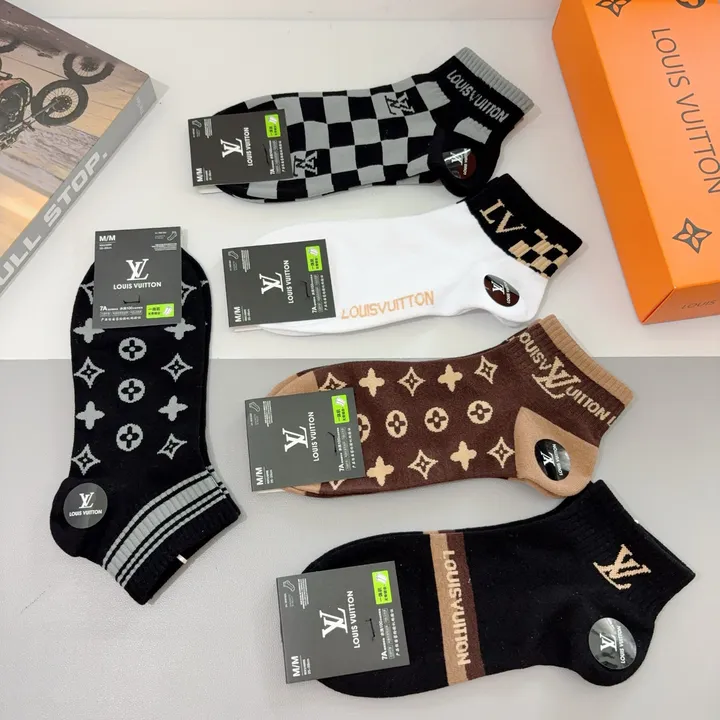 スーパーコピー ルイヴィトン 靴下