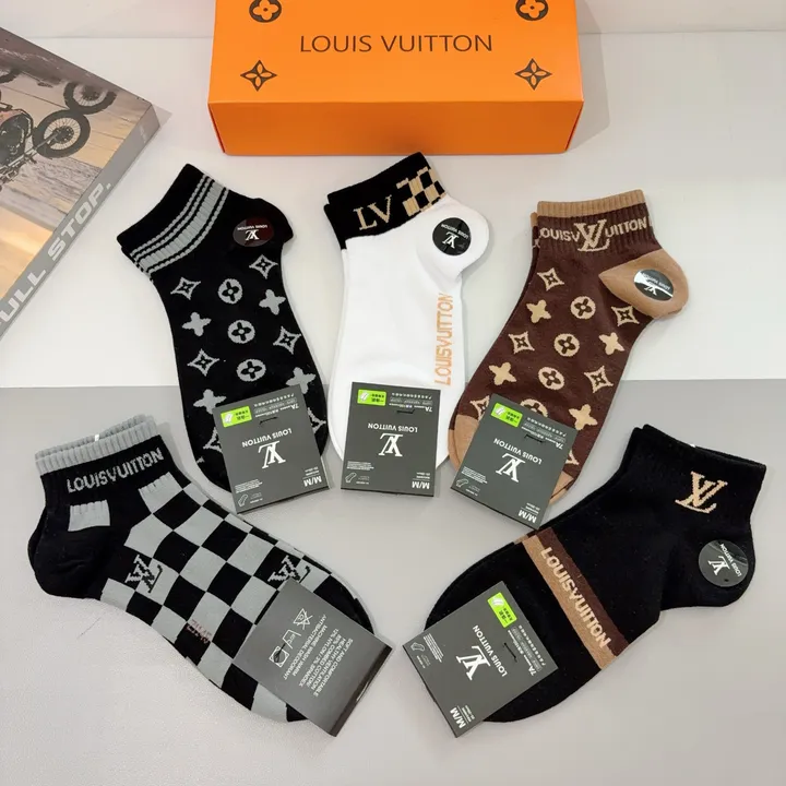 スーパーコピー ルイヴィトン 靴下