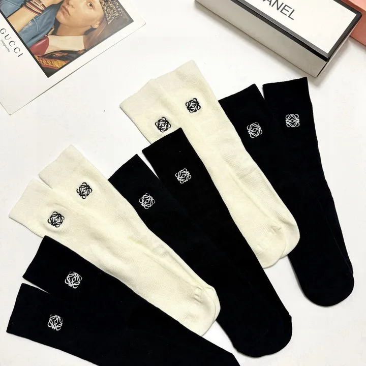 スーパーコピー シャネル 靴下