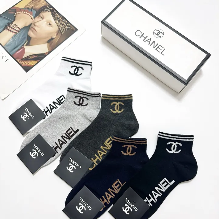 スーパーコピー シャネル 靴下