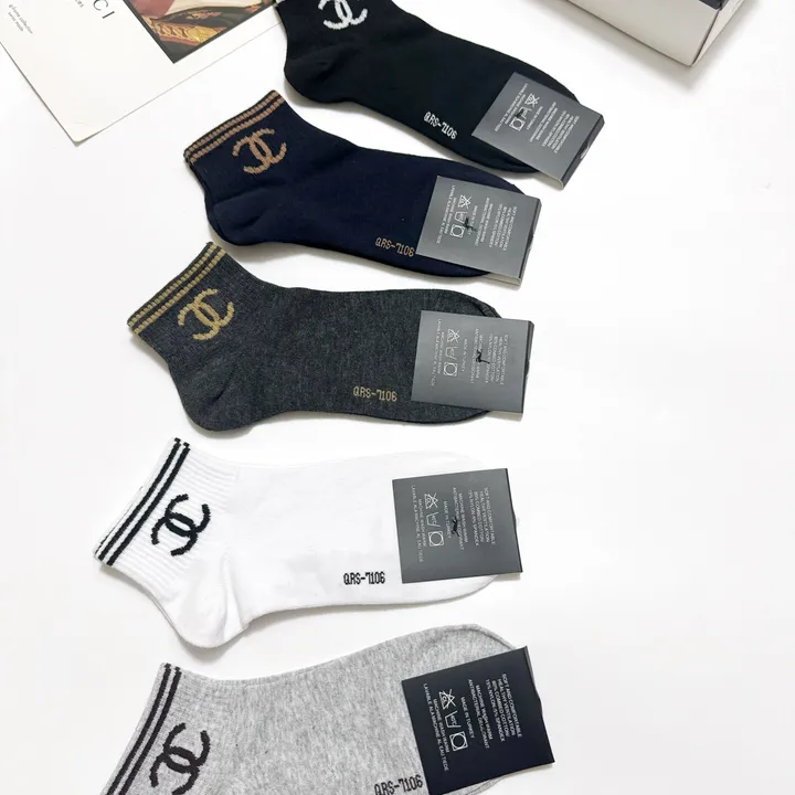 スーパーコピー シャネル 靴下