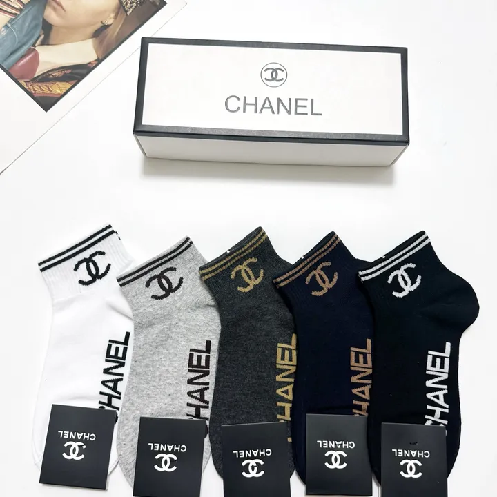 スーパーコピー シャネル 靴下