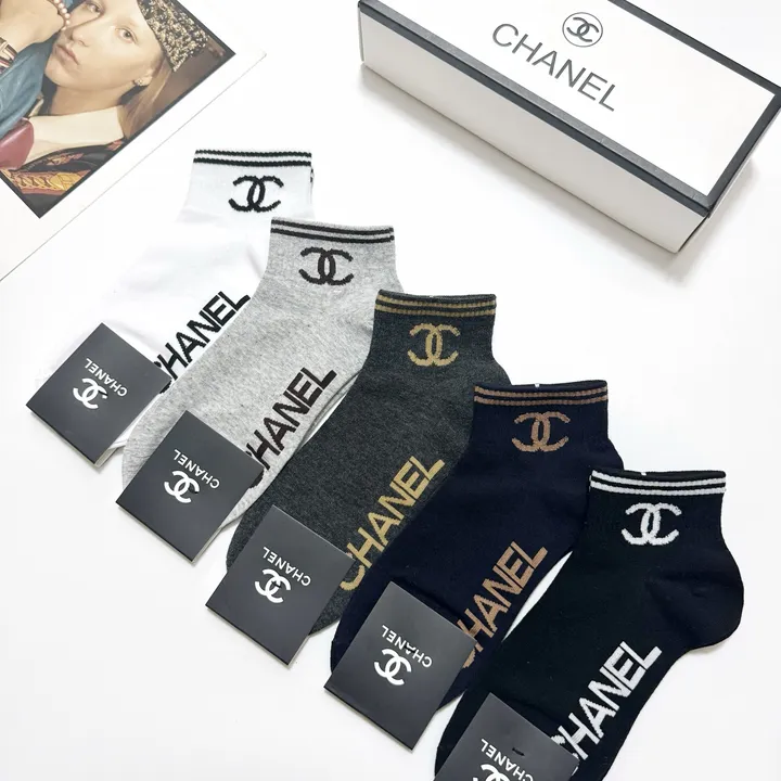 スーパーコピー シャネル 靴下