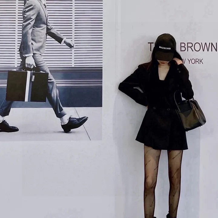 スーパーコピー バレンシアガ 靴下