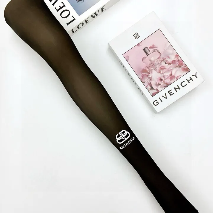 スーパーコピー バレンシアガ 靴下