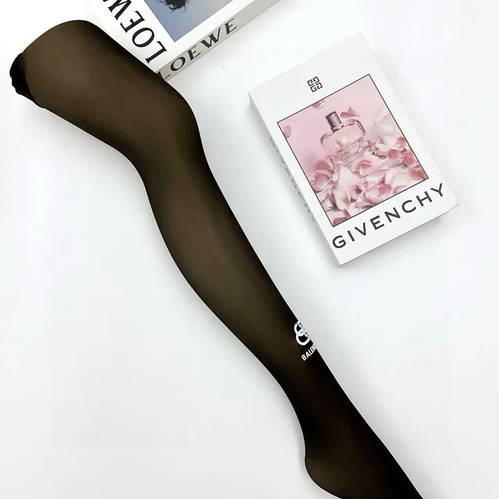 スーパーコピー バレンシアガ 靴下