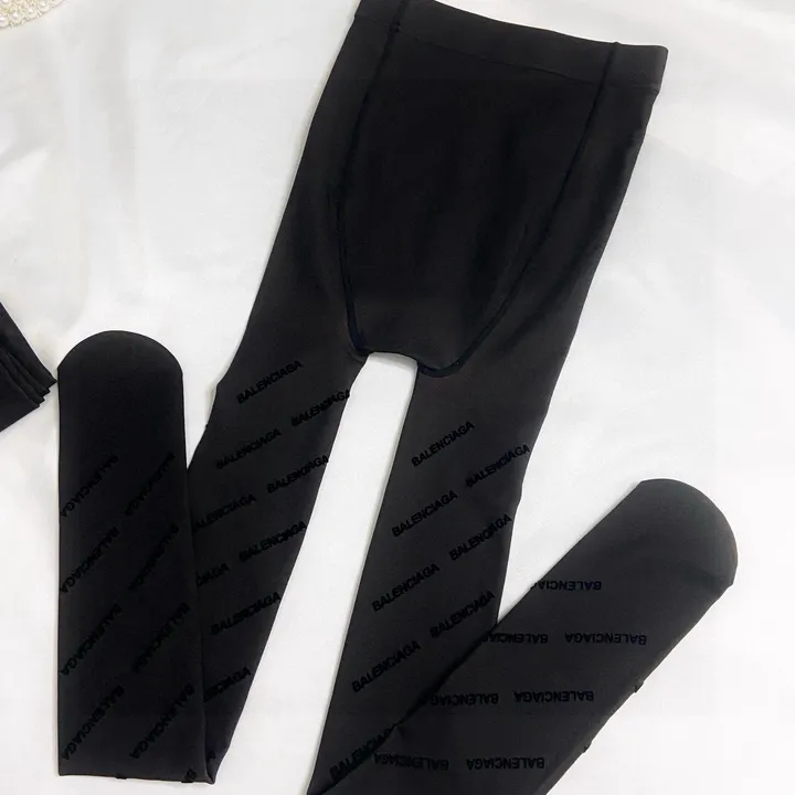 スーパーコピー バレンシアガ 靴下