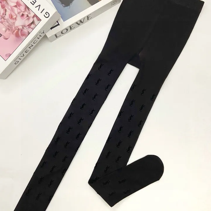 スーパーコピー イブサンローラン 靴下