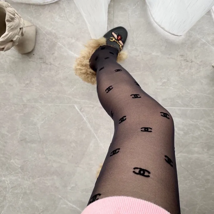 スーパーコピー シャネル 靴下