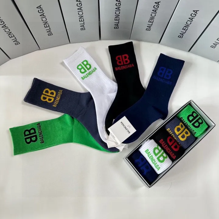 スーパーコピー バレンシアガ 靴下