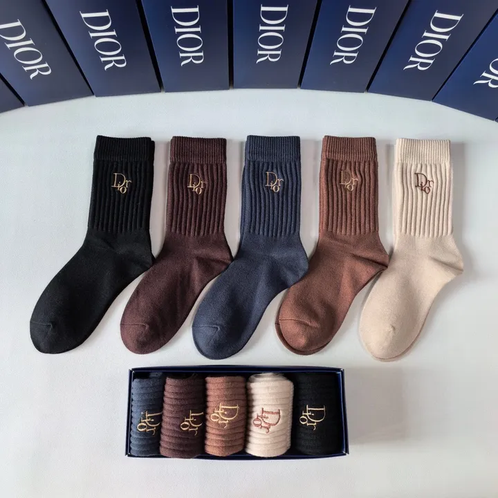 スーパーコピー ディオール 靴下