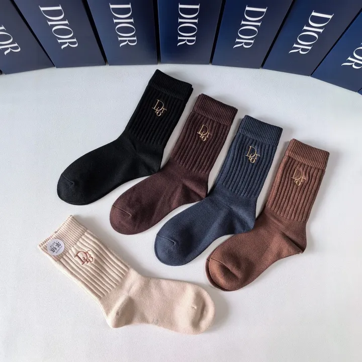 スーパーコピー ディオール 靴下