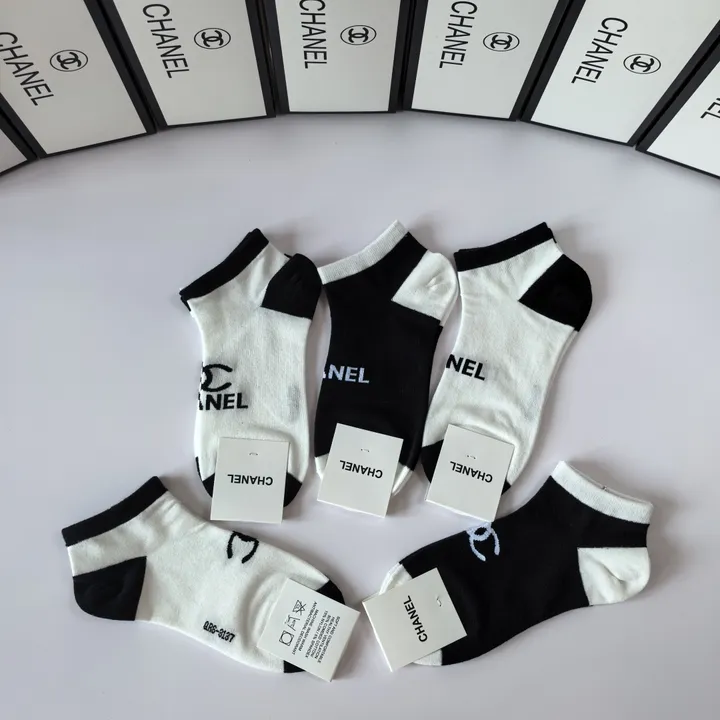 スーパーコピー シャネル 靴下