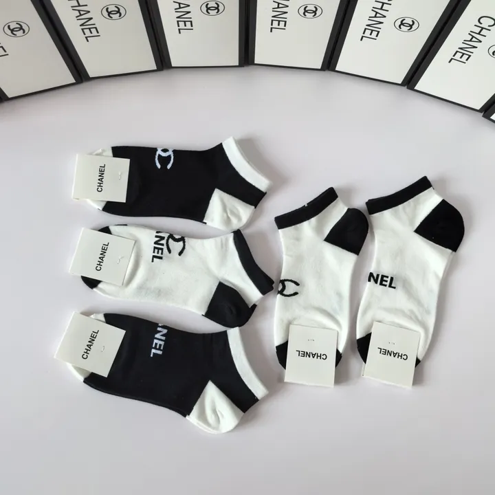 スーパーコピー シャネル 靴下