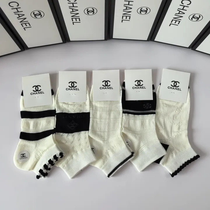 スーパーコピー シャネル 靴下