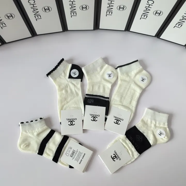 スーパーコピー シャネル 靴下