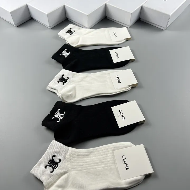 スーパーコピー セリーヌ 靴下