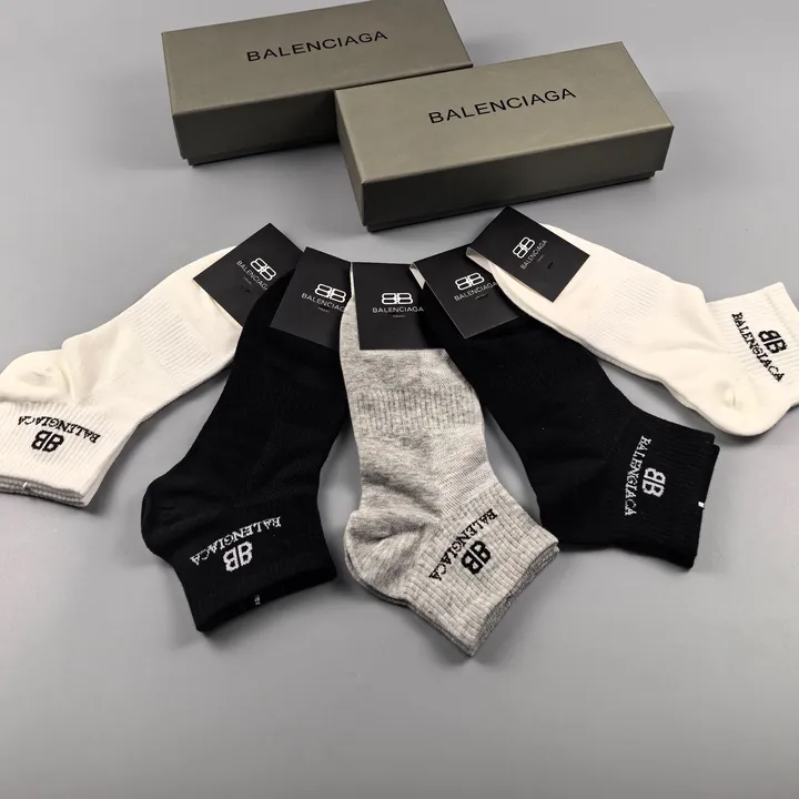 スーパーコピー セリーヌ 靴下