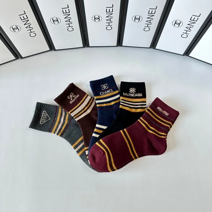 スーパーコピー シャネル 靴下