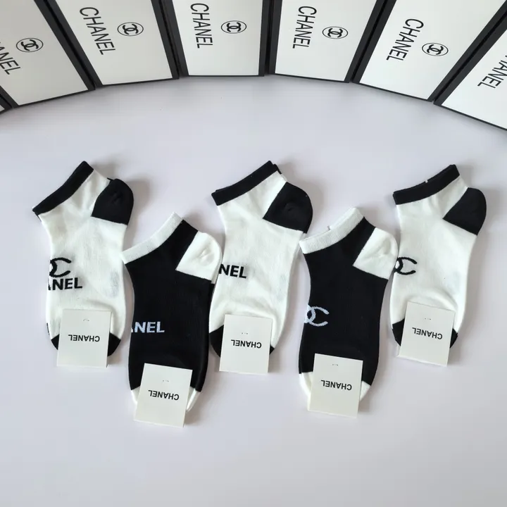 スーパーコピー シャネル 靴下