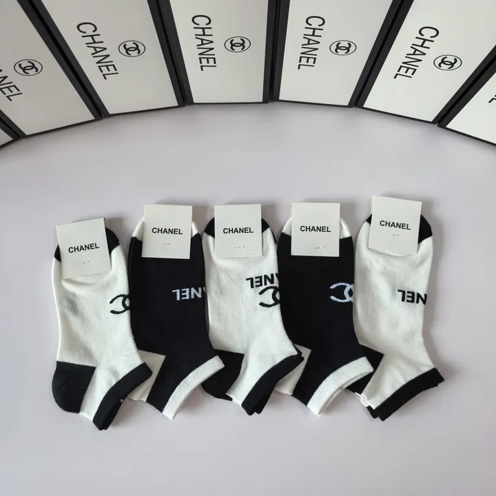 スーパーコピー シャネル 靴下