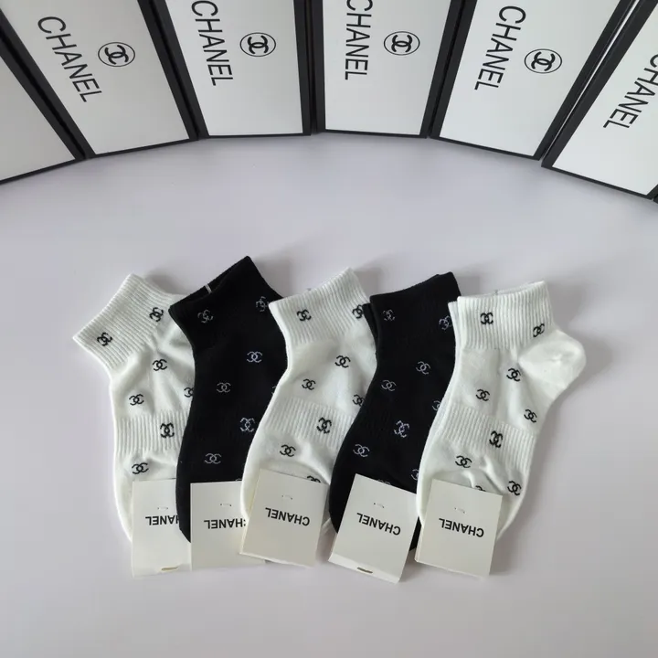 スーパーコピー シャネル 靴下