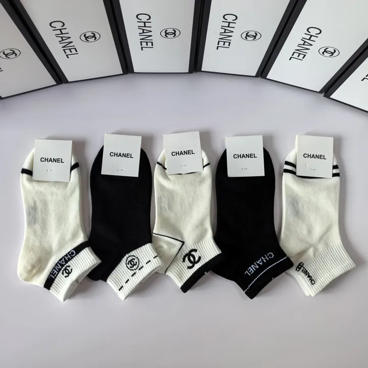 スーパーコピー シャネル 靴下
