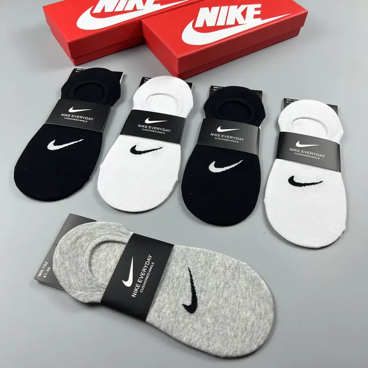 スーパーコピー ナイキ 靴下