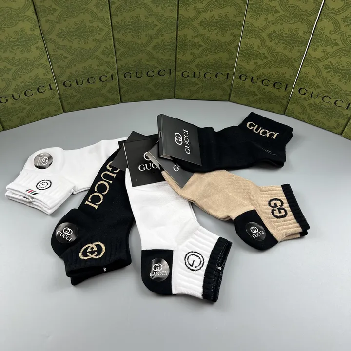 スーパーコピー グッチ 靴下