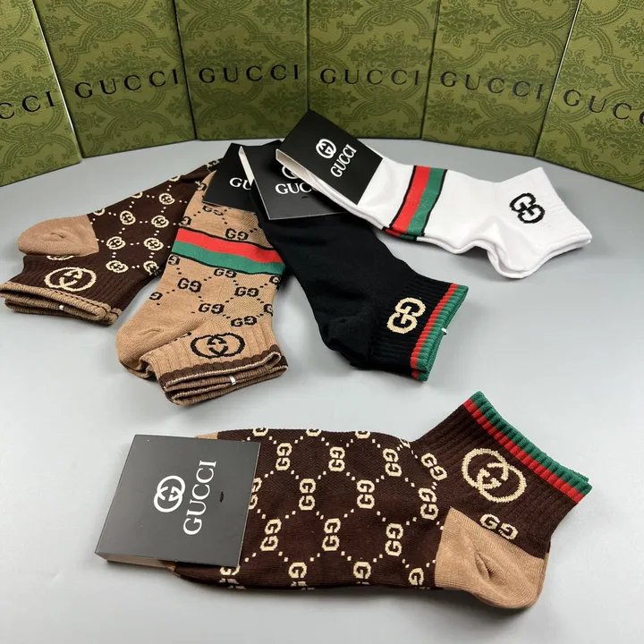 スーパーコピー グッチ 靴下