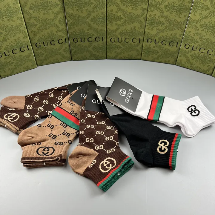 スーパーコピー グッチ 靴下