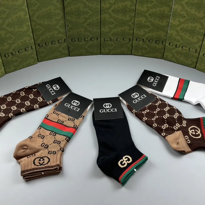 スーパーコピー グッチ 靴下
