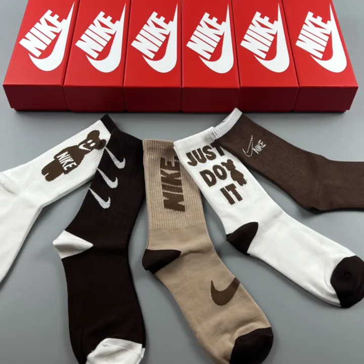 スーパーコピー ナイキ 靴下