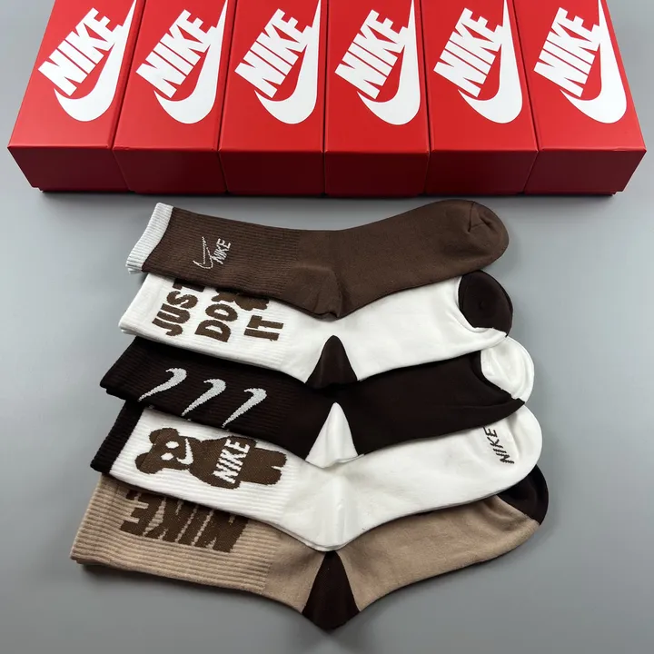 スーパーコピー ナイキ 靴下