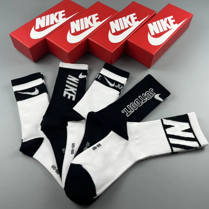 スーパーコピー ナイキ 靴下