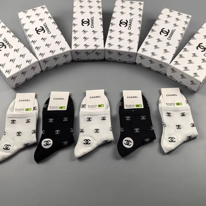 スーパーコピー シャネル 靴下
