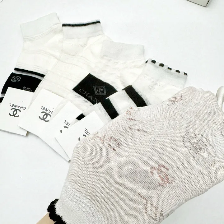 スーパーコピー シャネル 靴下