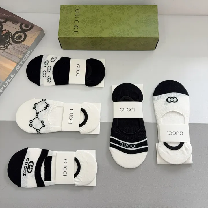 スーパーコピー グッチ 靴下