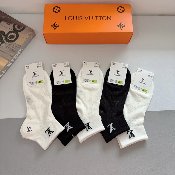 スーパーコピー ルイヴィトン 靴下