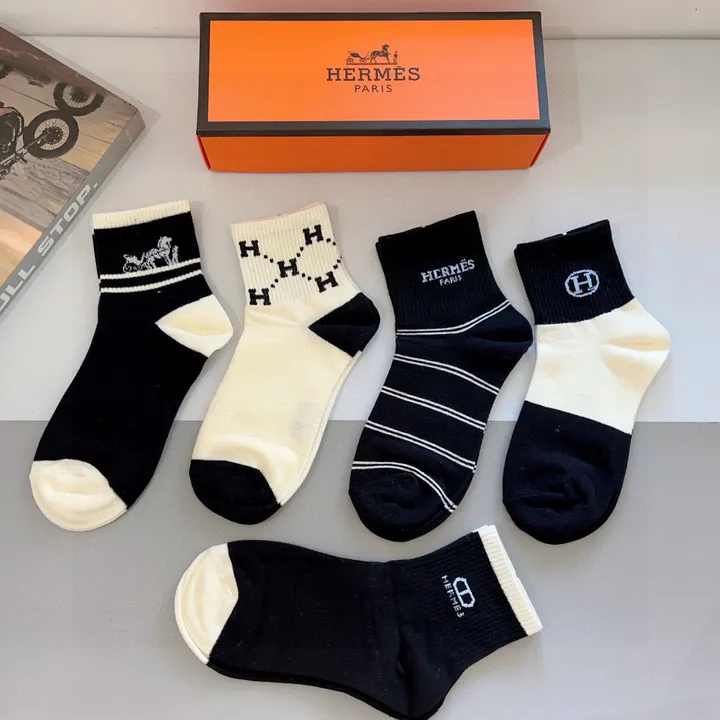 スーパーコピー シャネル 靴下