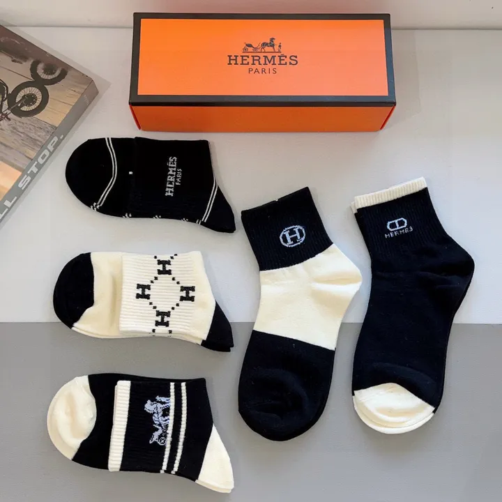 スーパーコピー シャネル 靴下