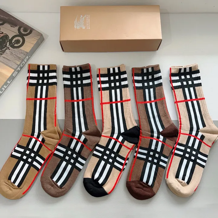 スーパーコピー バーバリー ス 靴下