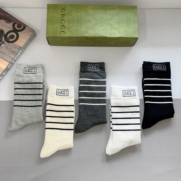 スーパーコピー グッチ 靴下