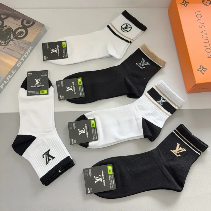 スーパーコピー ルイヴィトン 靴下