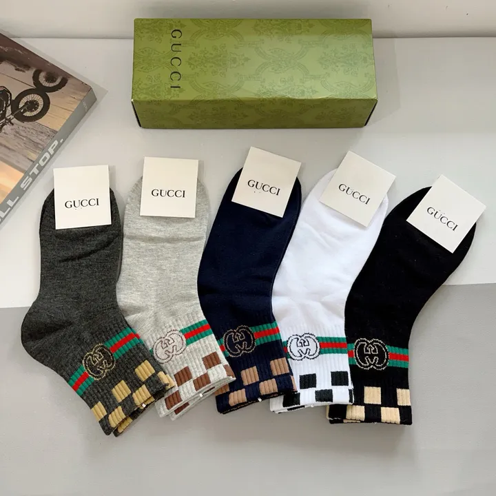 スーパーコピー グッチ 靴下