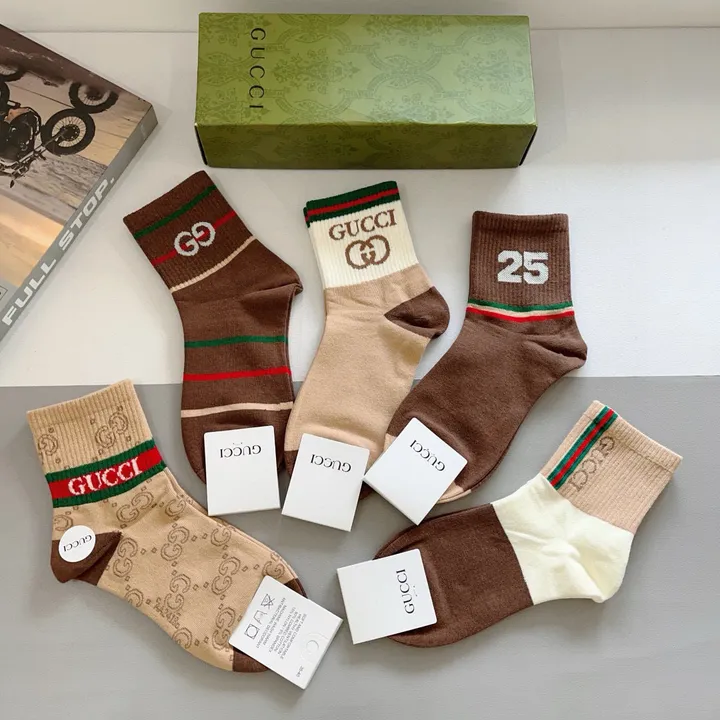 スーパーコピー グッチ 靴下