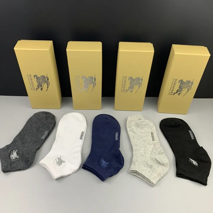 スーパーコピー プラダ 靴下