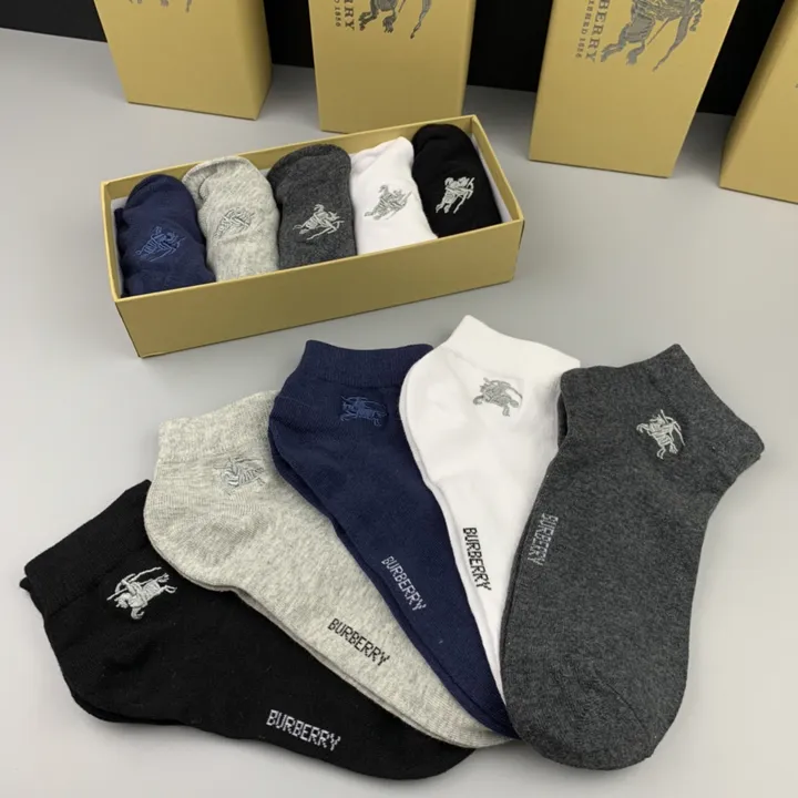 スーパーコピー プラダ 靴下