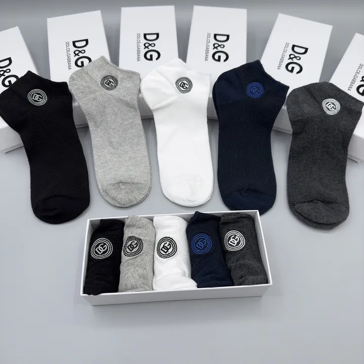 スーパーコピー ミュウミュウ 靴下