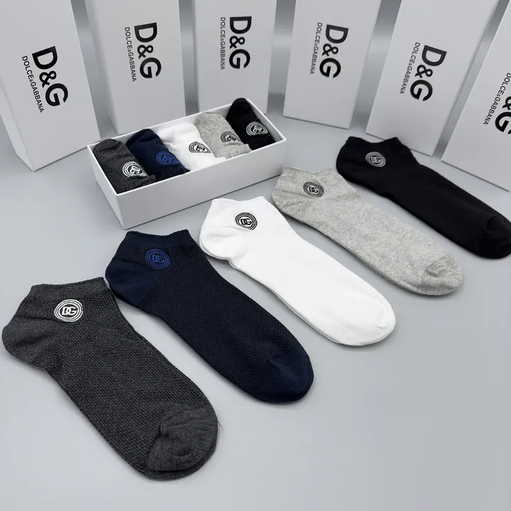 スーパーコピー ミュウミュウ 靴下